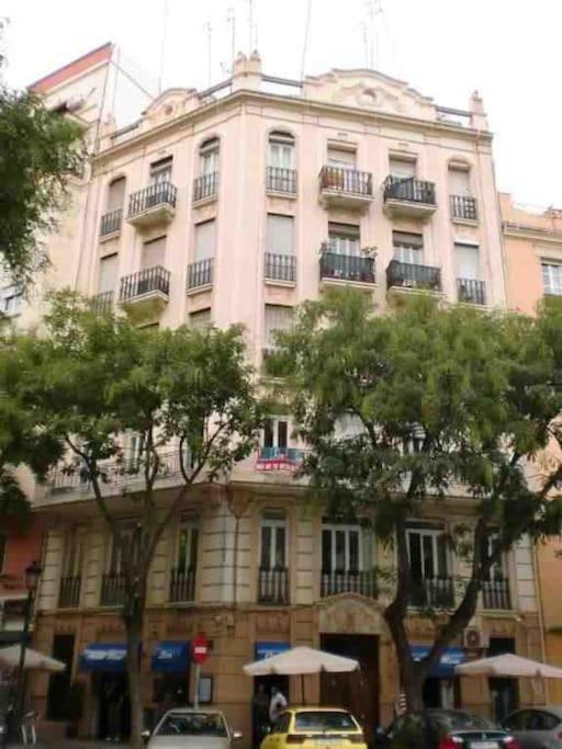 Young Penthouse Valencia Eksteriør bilde